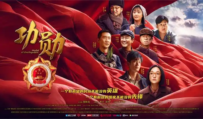 弘亚影院主理货架雾紫标签区